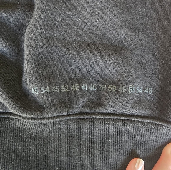 Monochrome BTS crew - Picture 5 of 6